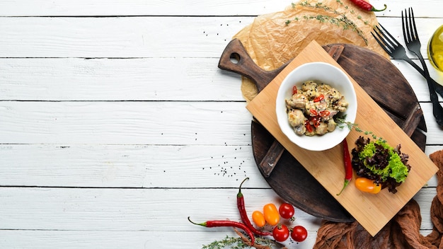 Talerz z domowym daniem